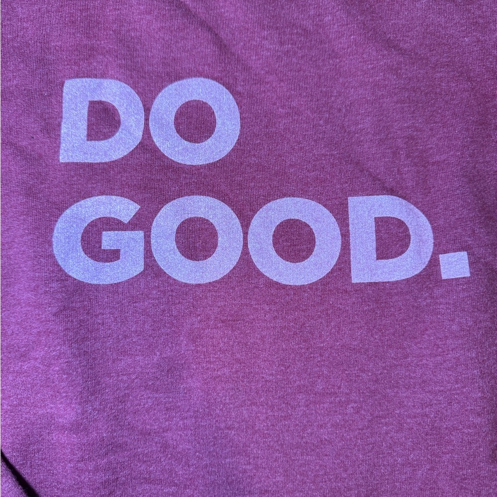 Womens Cotopaxi “do good” sweater-size M(21x26x24)